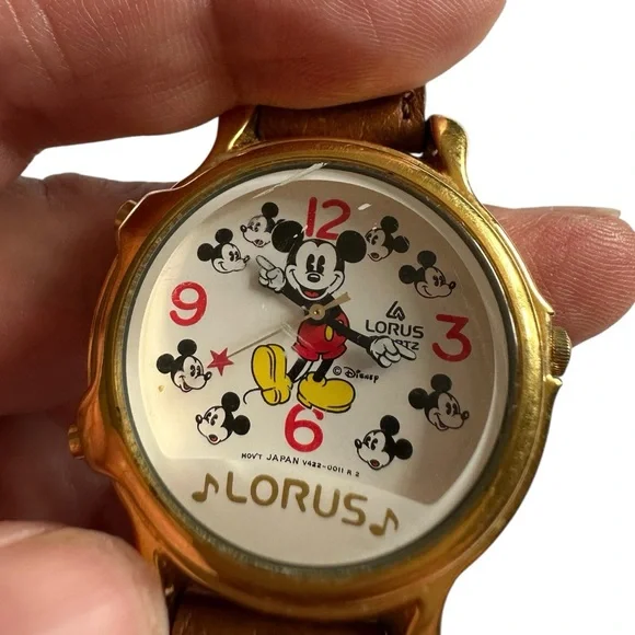 Vintage Lorus Quartz Disney Mickey Mouse Musical Watch Brown Leather Band
